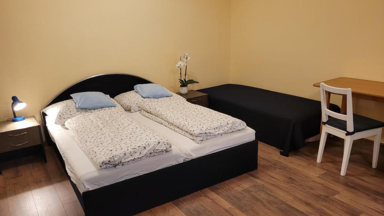Apartman U Kolonady Marianske Lazne Bagian luar foto