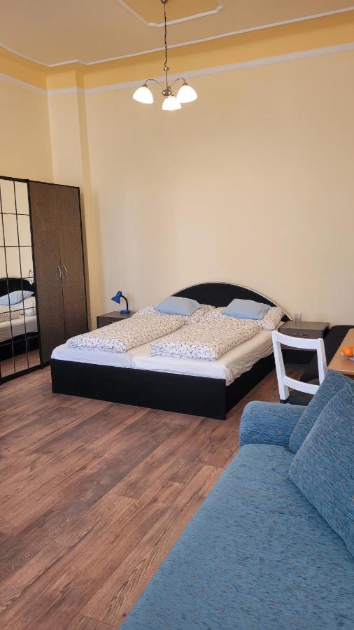 Apartman U Kolonady Marianske Lazne Bagian luar foto